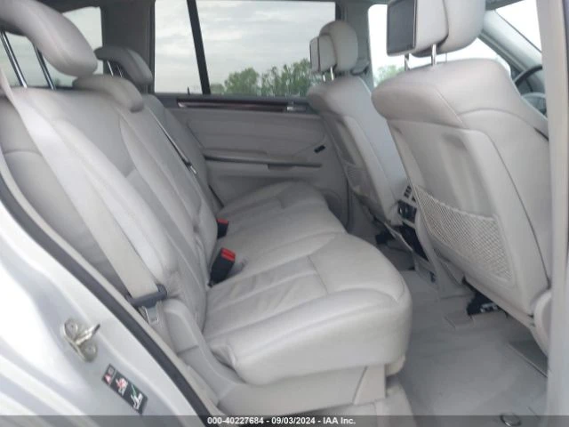 Mercedes-Benz GL 500 550 4MATIC, снимка 8 - Автомобили и джипове - 47423263