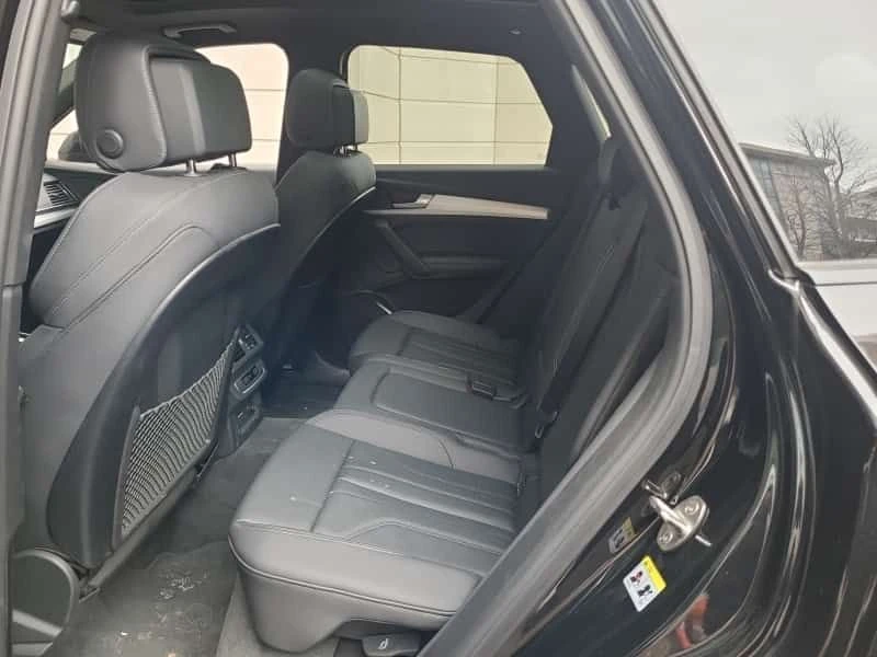 Audi Q5 * PROGRESSIV * CARFAX * ДВА КЛЮЧА * ПАНО, снимка 11 - Автомобили и джипове - 53618639