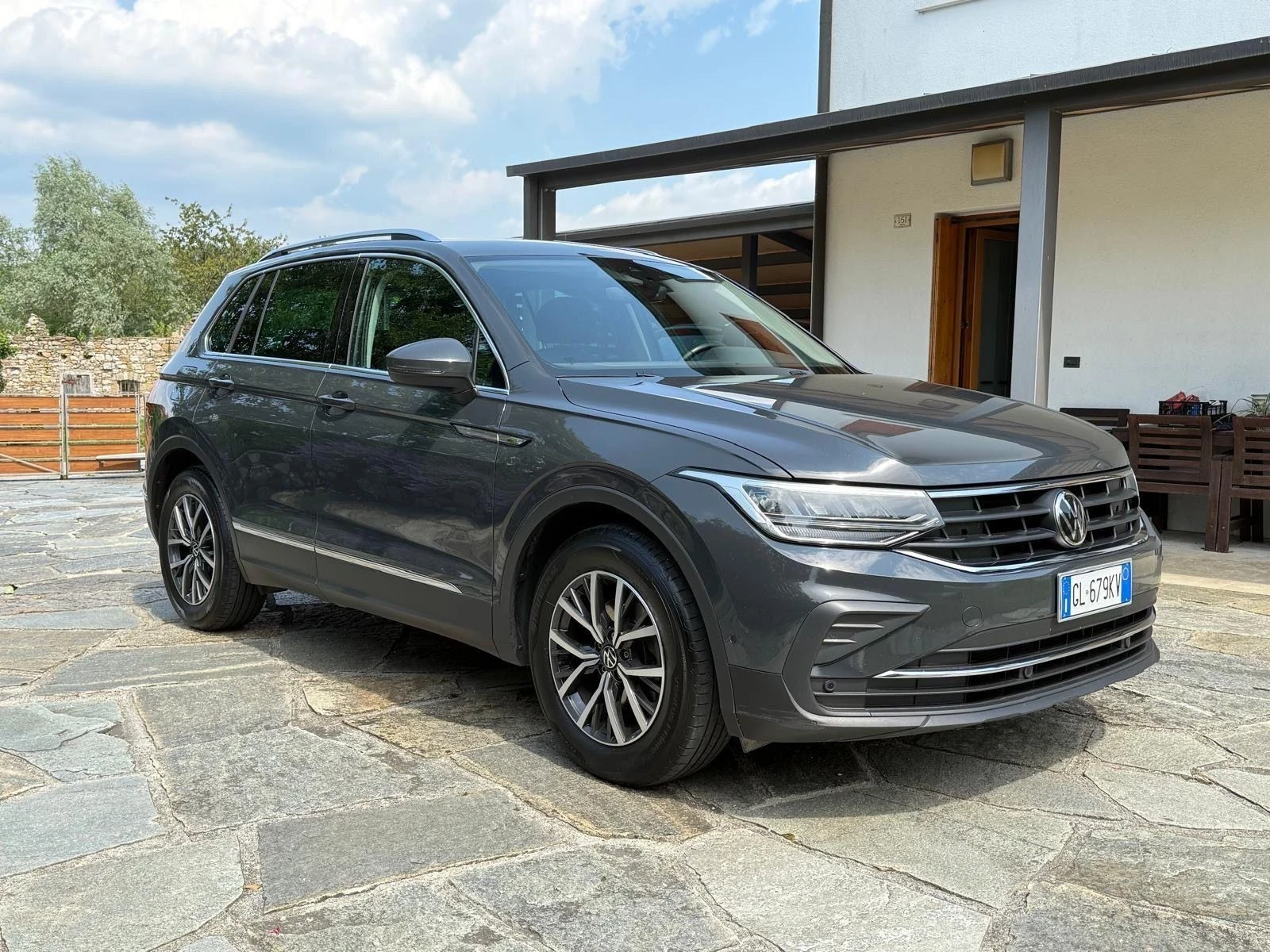 VW Tiguan  - изображение 3