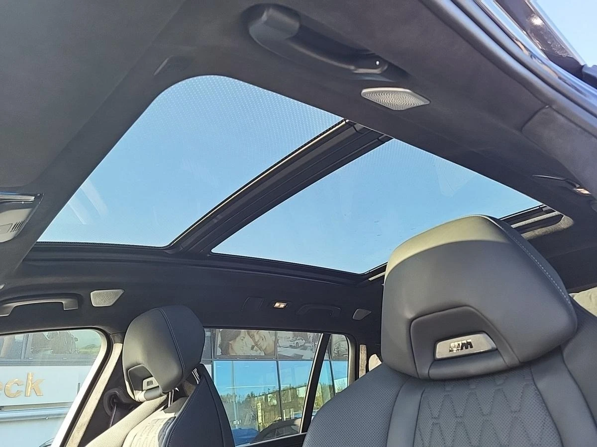 BMW X7 M60i CARBON B&W EXCLUSIVE PANO HEAD UP 360 - изображение 4