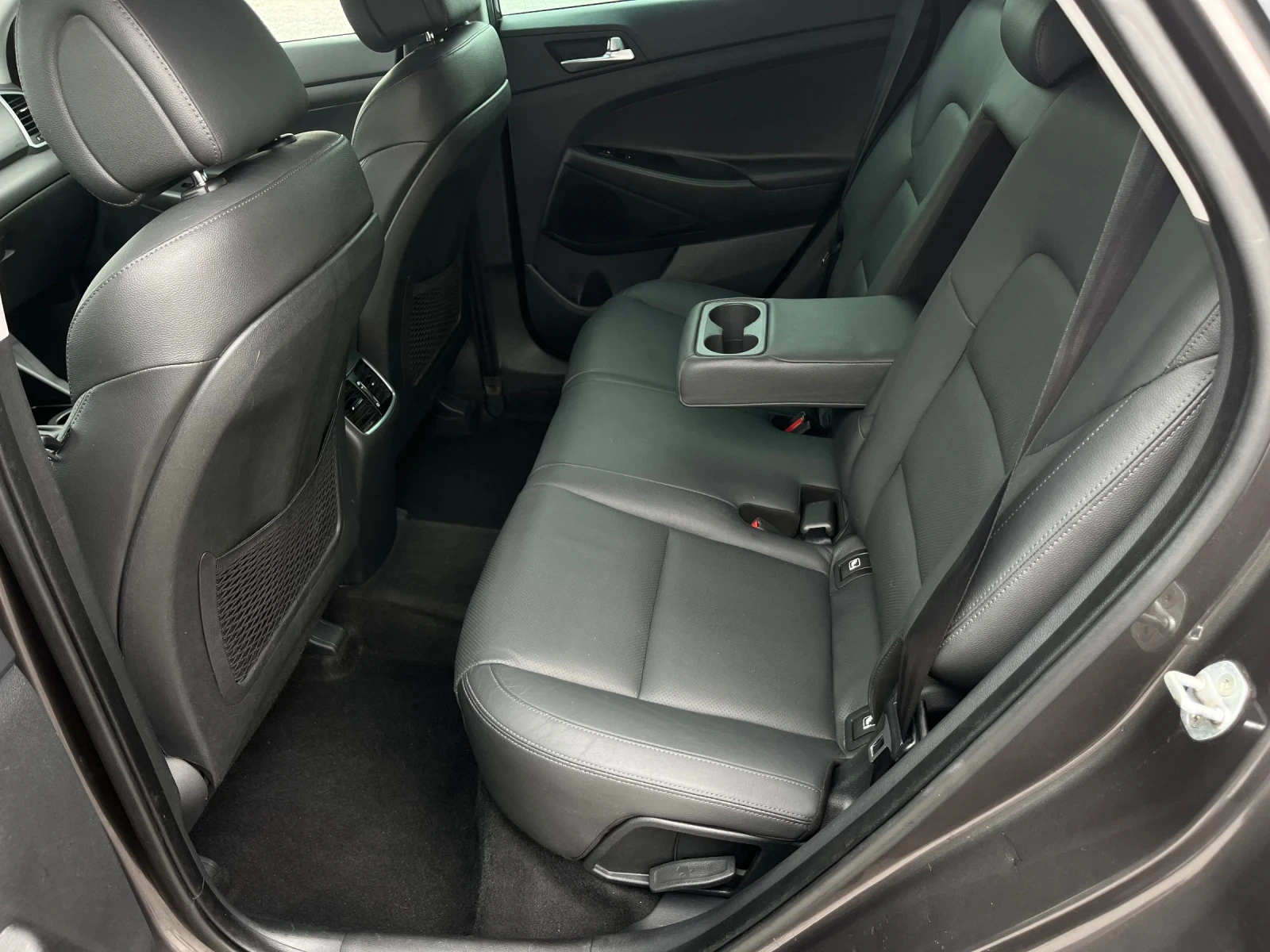 Hyundai Tucson Xpossible 2.0CRDI-136k.c. 4WD/Aвтомат, Панорама/ | Mobile.bg — изображение 14