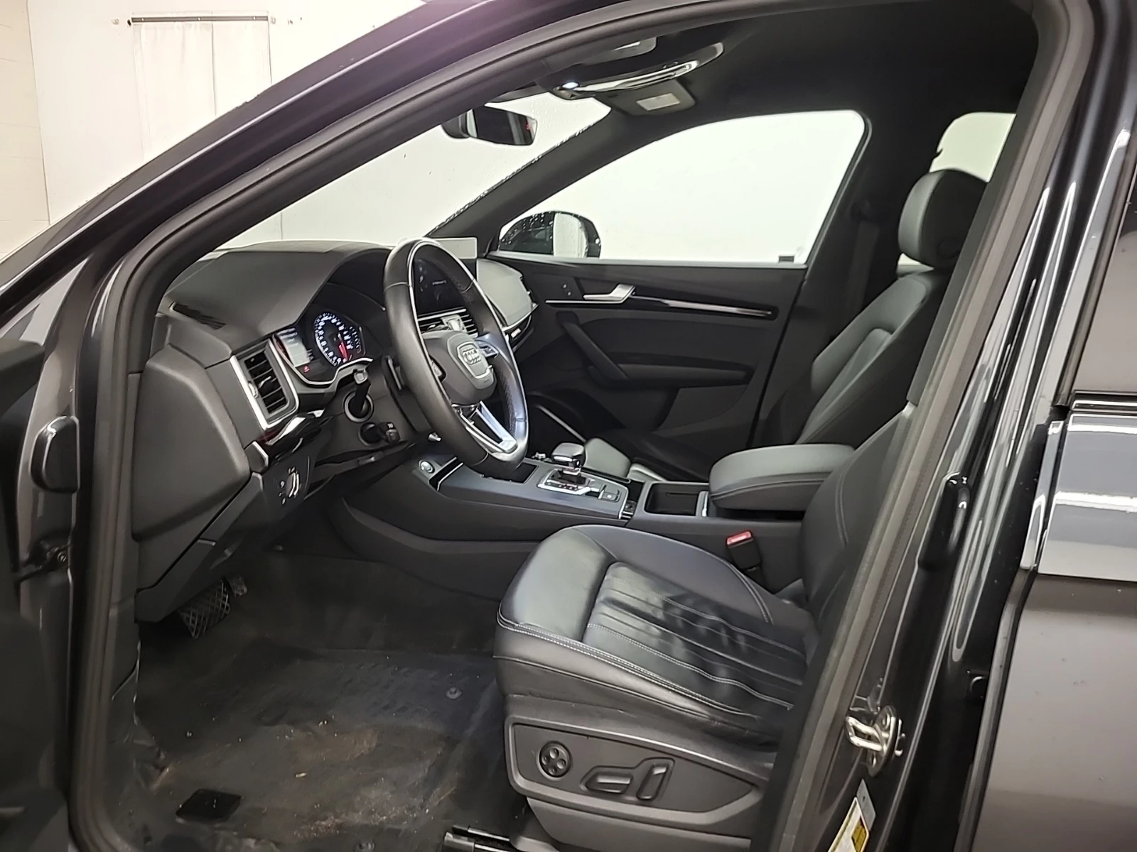 Audi Q5 PREMIUM * CARFAX *    | Mobile.bg   7