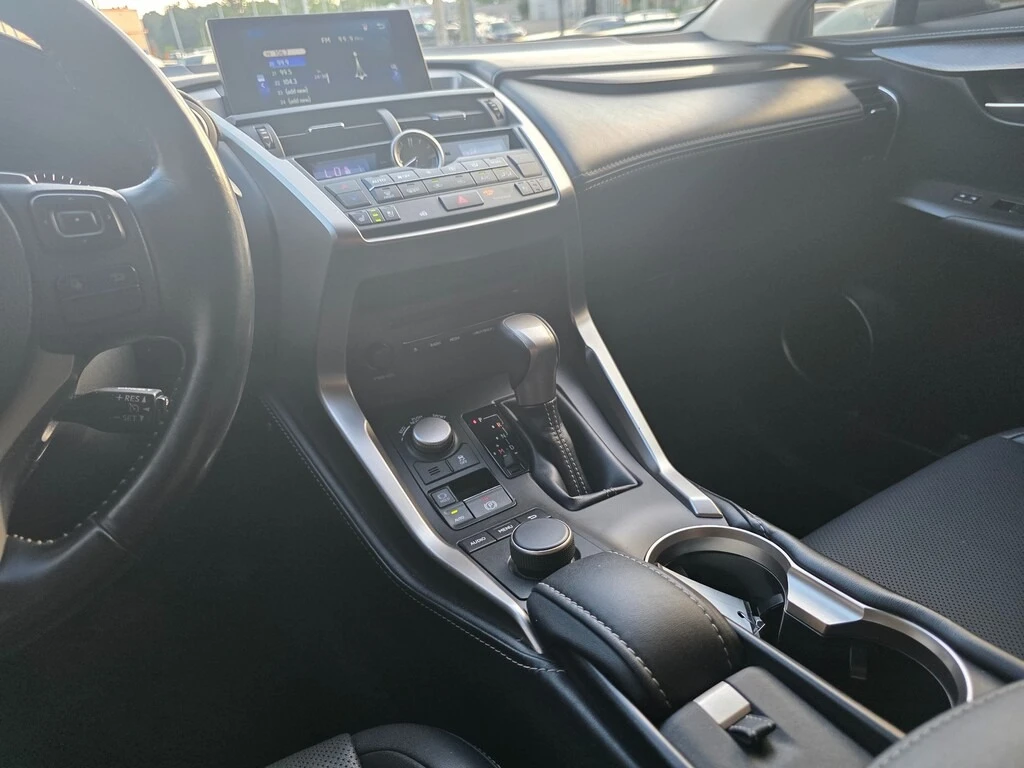 Lexus NX 200t * * CARFAX * * АВТО КРЕДИТ * *  - изображение 10