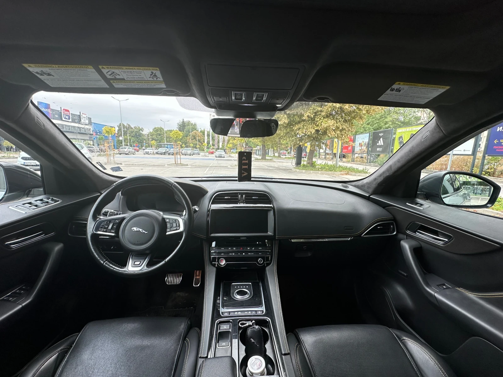 Jaguar F-PACE Уникат 2, 0l като нов, FULL,  модел 300 sport  - изображение 10