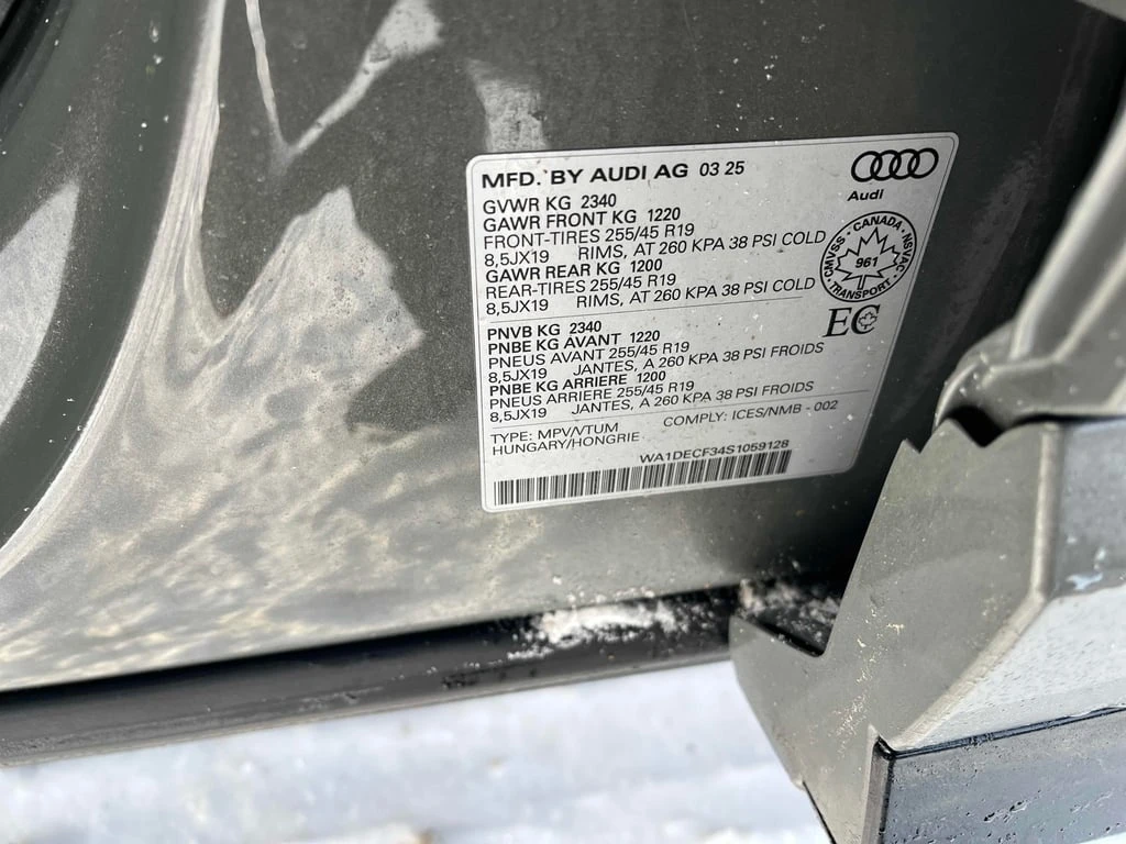 Audi Q3 PREMIUM S LINE 45 TFSI quattro * CARFAX *  - изображение 10