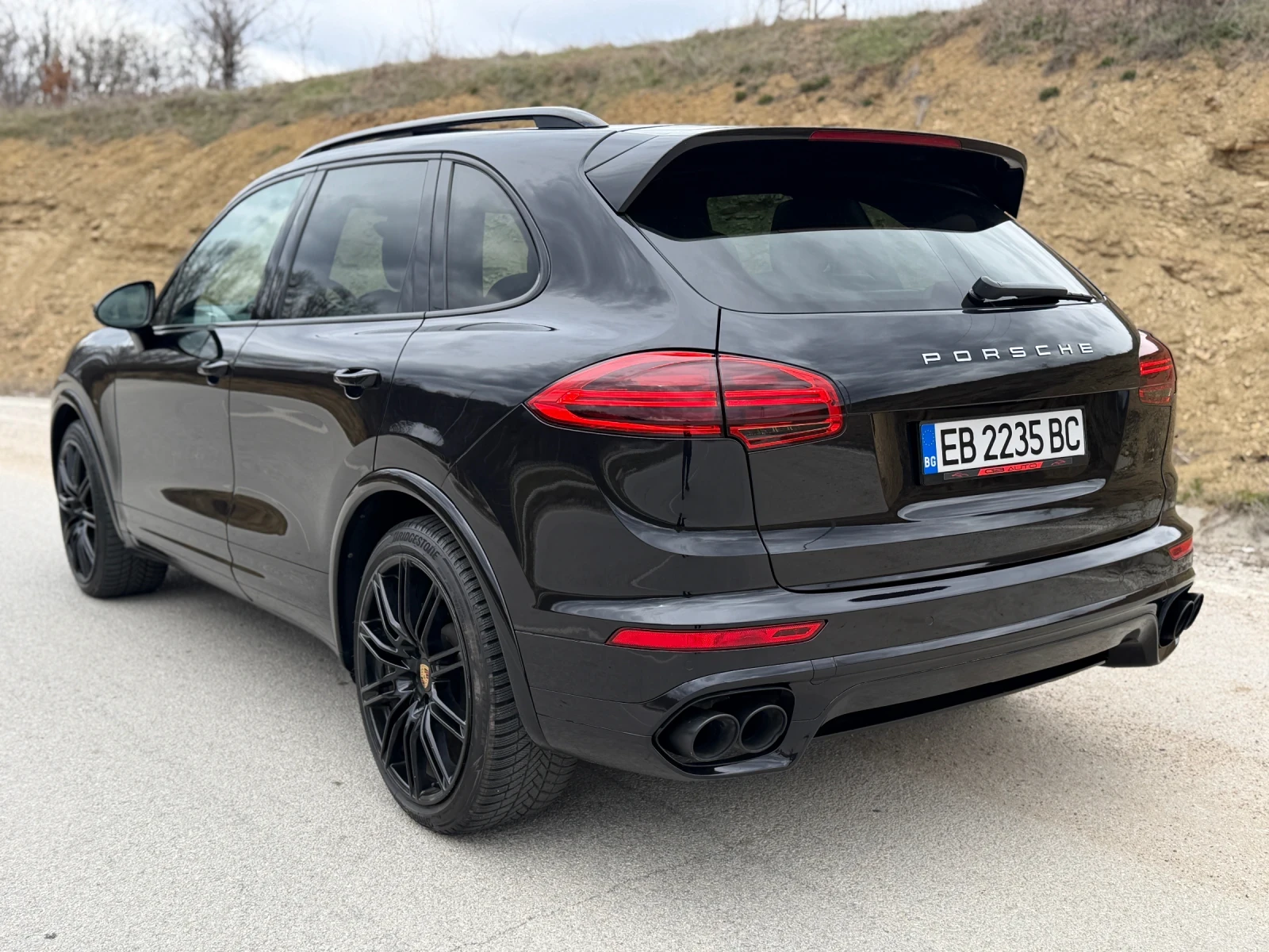 Porsche Cayenne 4.2TDI* S* 385HP* DISTRONIC* , снимка 4 - Автомобили и джипове - 53971126