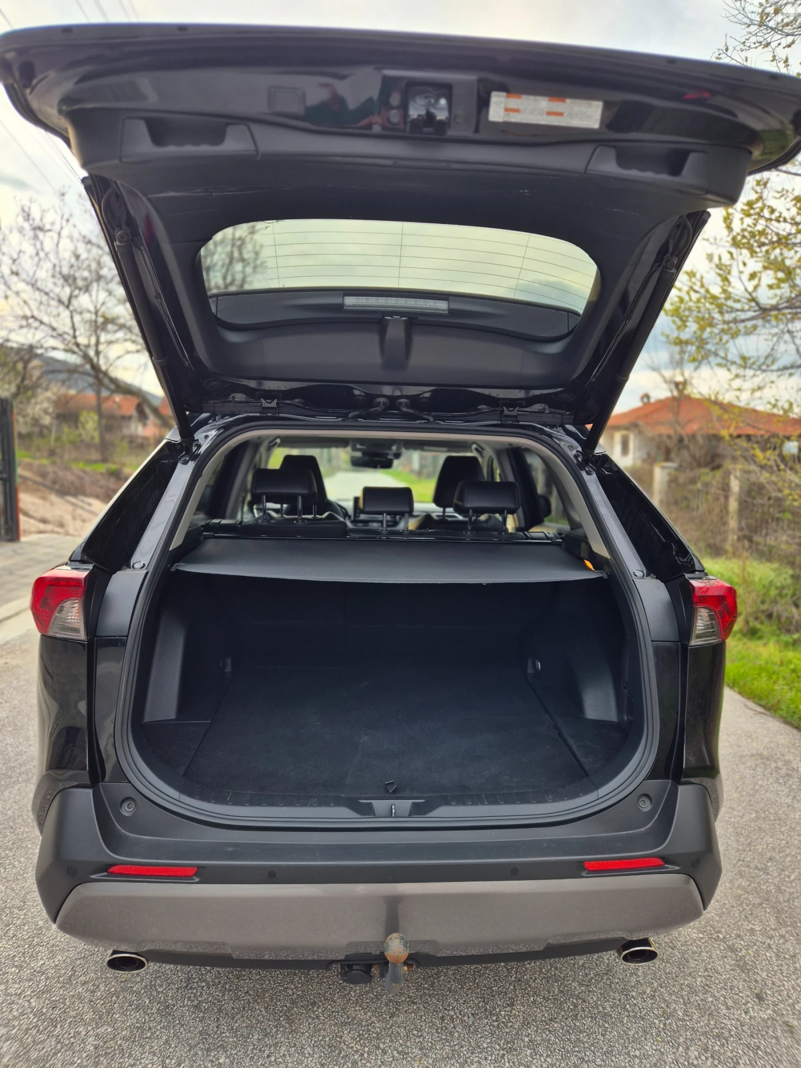 Toyota Rav4 2.5 HYBRID 222ps.4x4, снимка 7 - Автомобили и джипове - 54162195