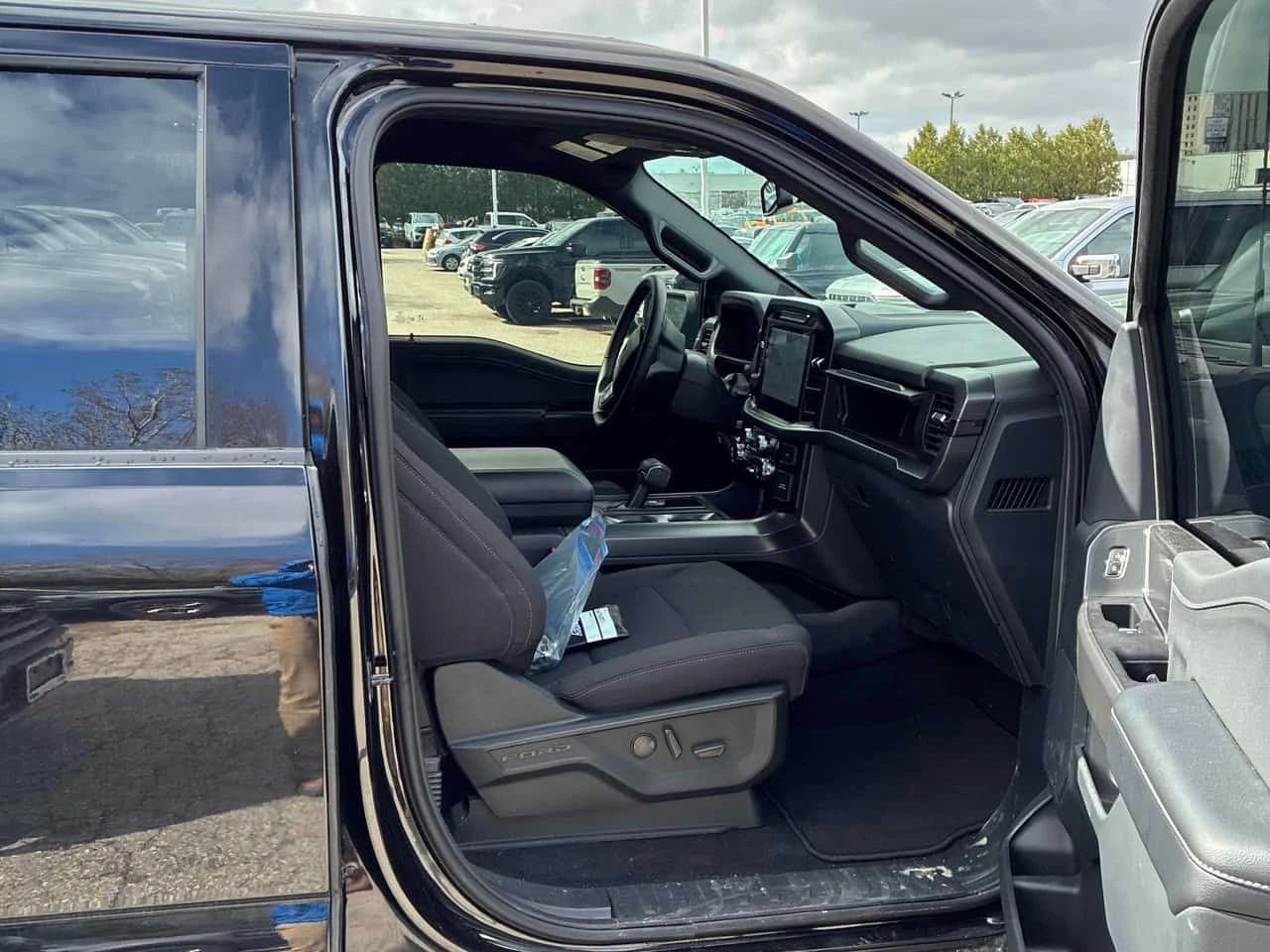 Ford F150 * XLT * 2 �����* �������* KEYLESS*  | Mobile.bg � ����������� 10