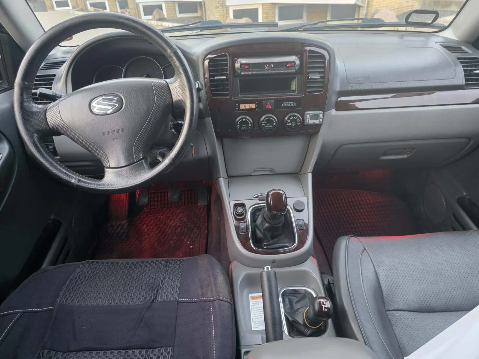 Suzuki Grand vitara, снимка 9 - Автомобили и джипове - 54544794