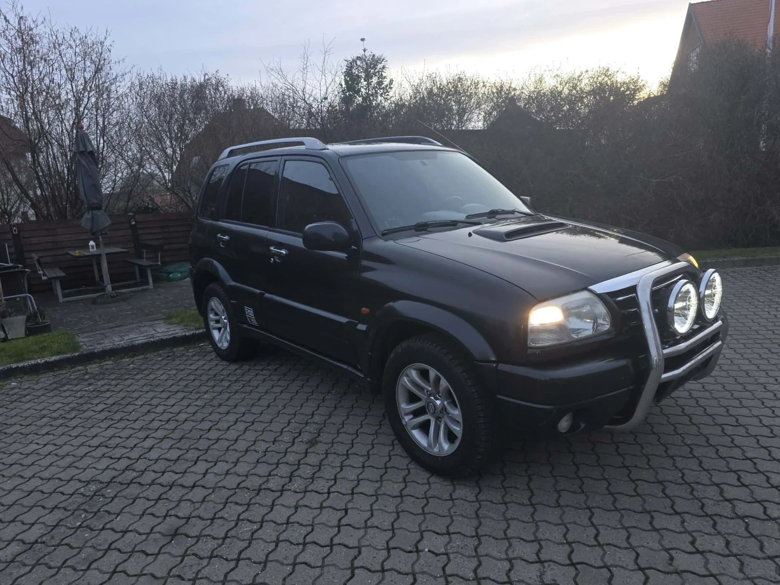 Suzuki Grand vitara, снимка 4 - Автомобили и джипове - 54544794