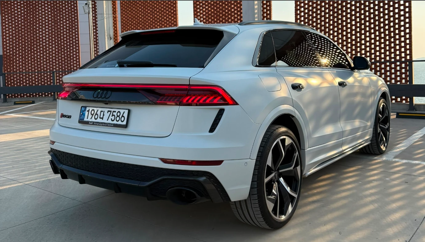 Audi RSQ8, снимка 5 - Автомобили и джипове - 55033525