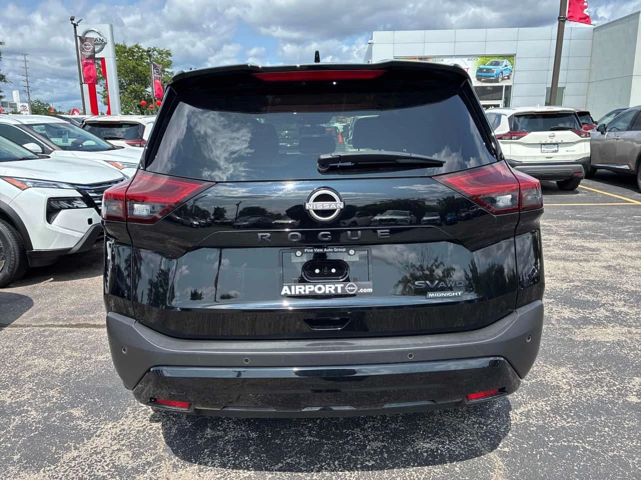 Nissan Rogue AWD SV Midnight Edition / CARFAX / АВТОКРЕДИТ , снимка 4 - Автомобили и джипове - 55470903