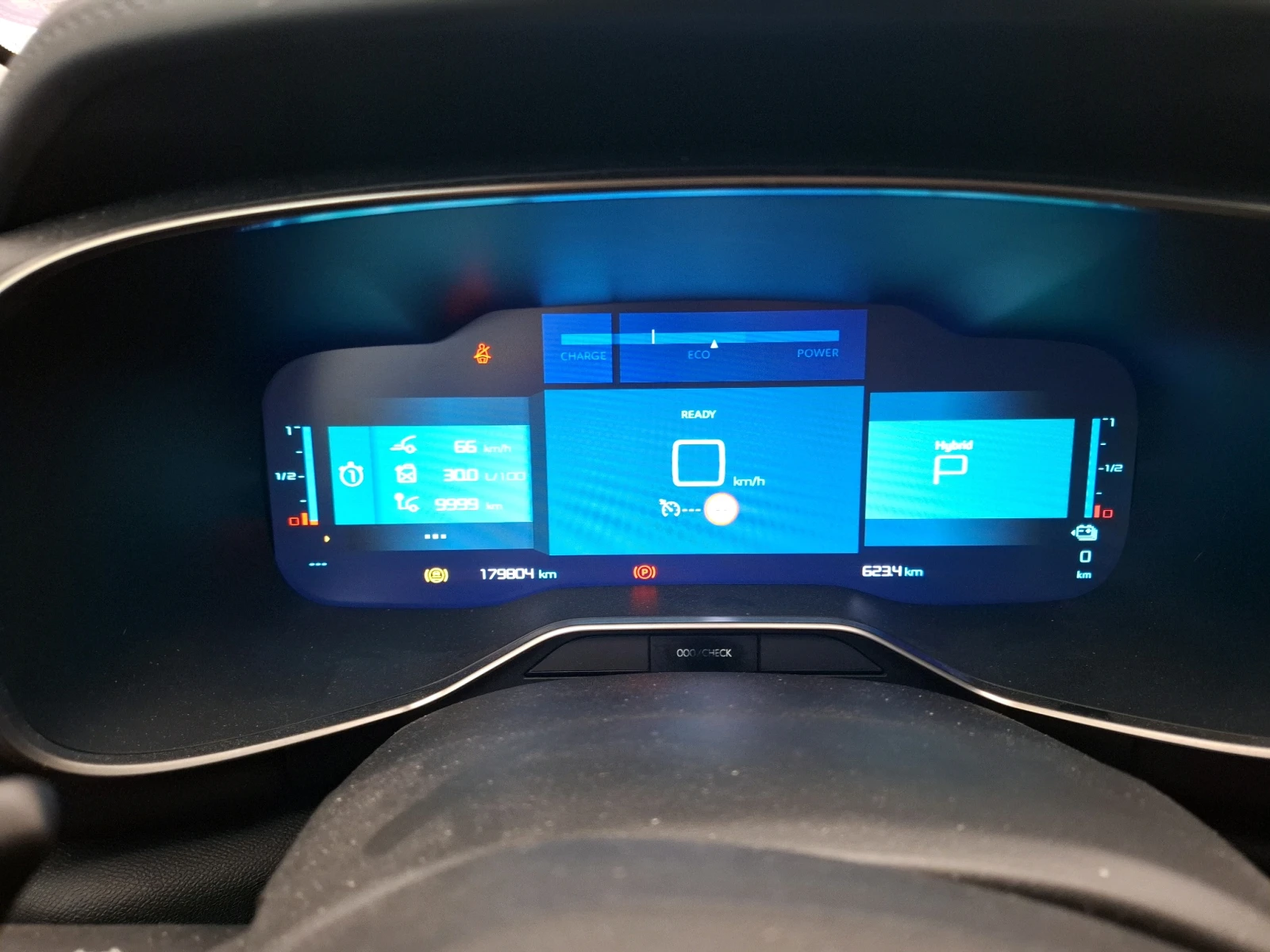 Citroen C5 Aircross PLUG IN HYBRID 225 EAT8, снимка 6 - Автомобили и джипове - 55655994