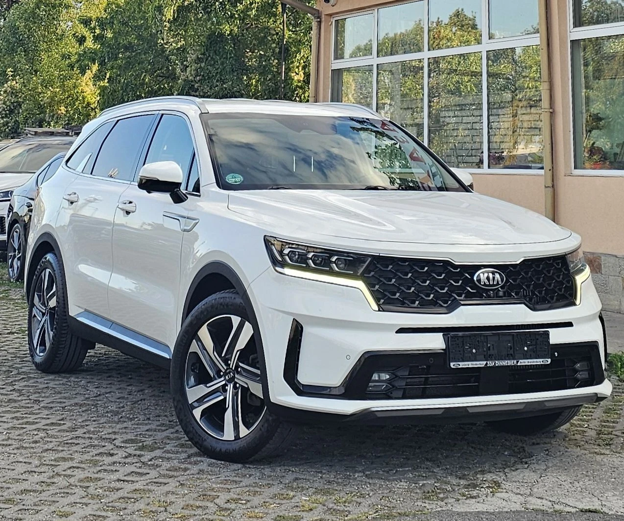 Kia Sorento 1.6 T-GDI HEV Platinum BOSE 7 места 360 камера 6AT, снимка 3 - Автомобили и джипове - 56061784