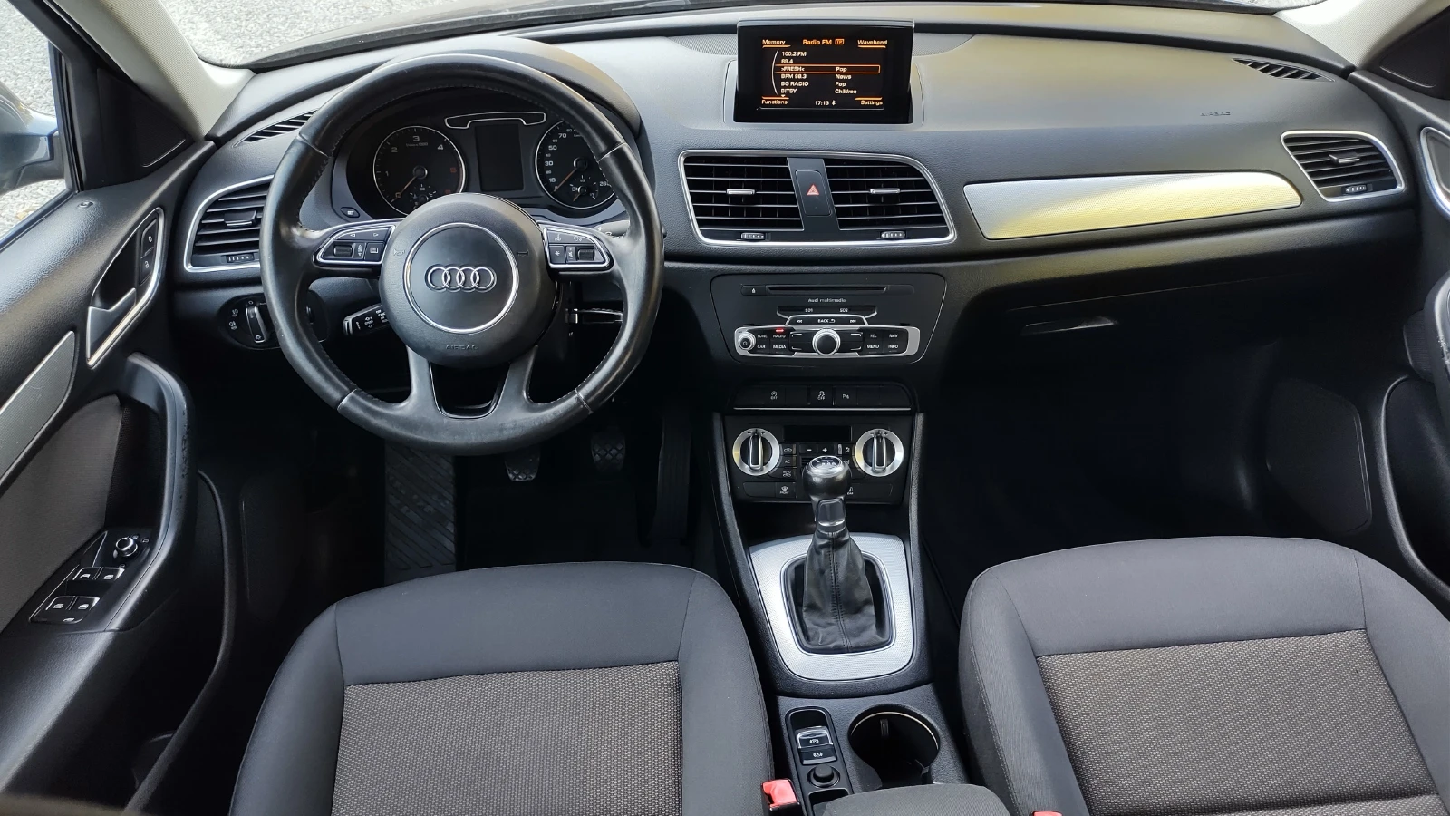 Audi Q3 Navi/LED/2.0TDI/6ck/HOBA, снимка 12 - Автомобили и джипове - 56075380