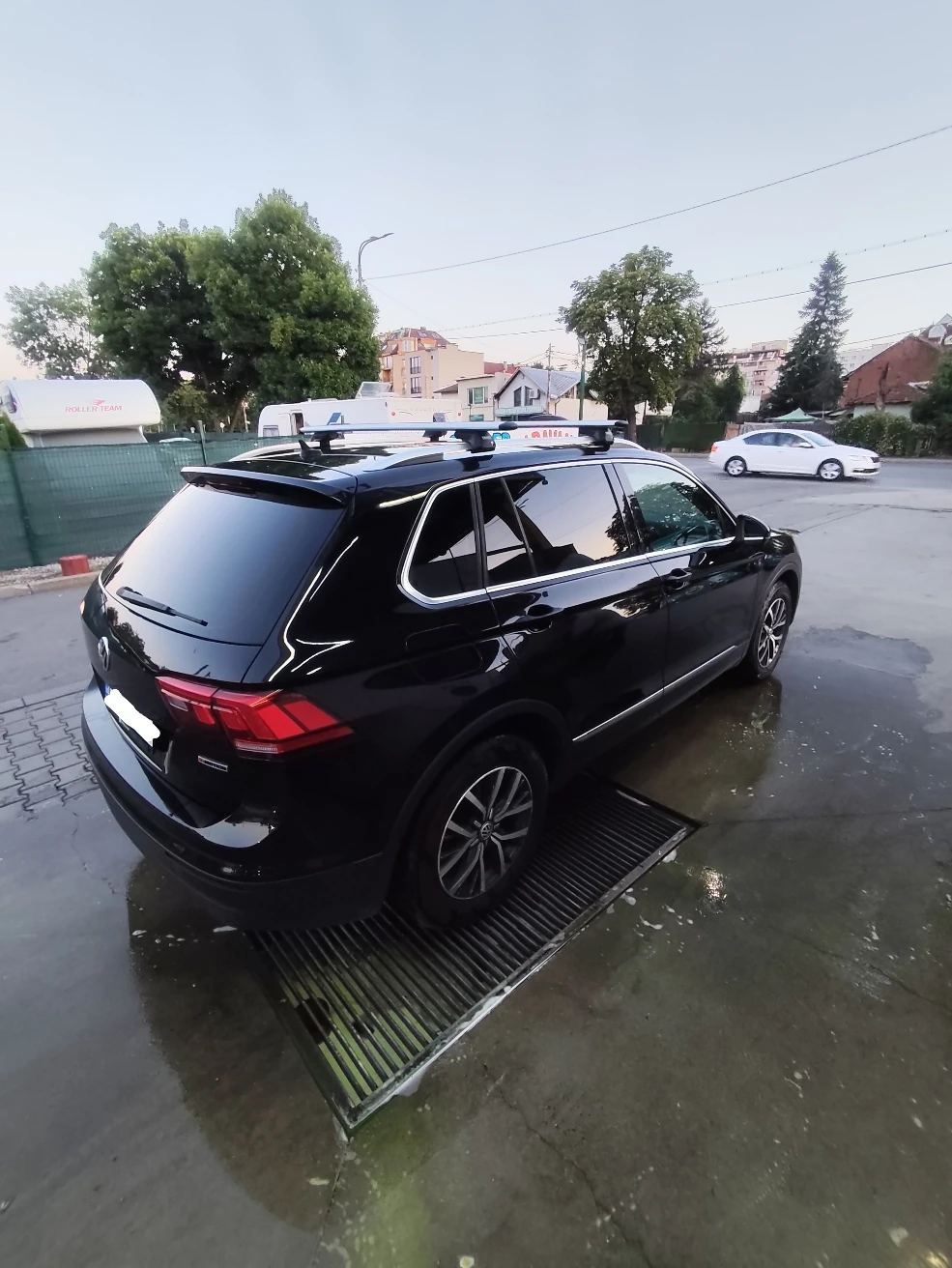 VW Tiguan, снимка 12 - Автомобили и джипове - 56742740