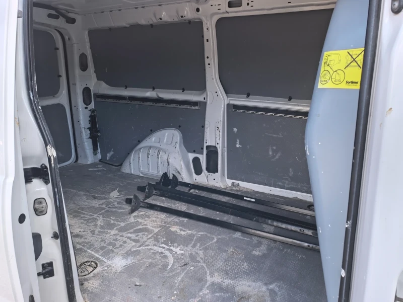 Citroen Jumpy 2.0HDI КЛИМАТИК, снимка 8 - Бусове и автобуси - 52538708