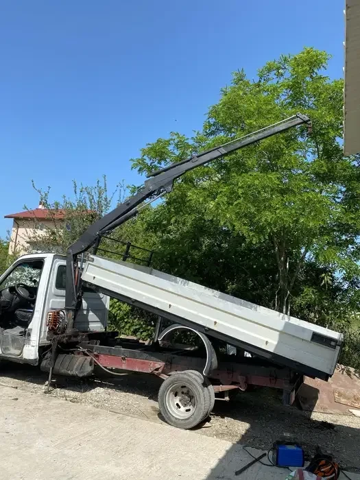 Iveco 35c13 2.8 Самосвал с кран, снимка 8 - Бусове и автобуси - 56056391