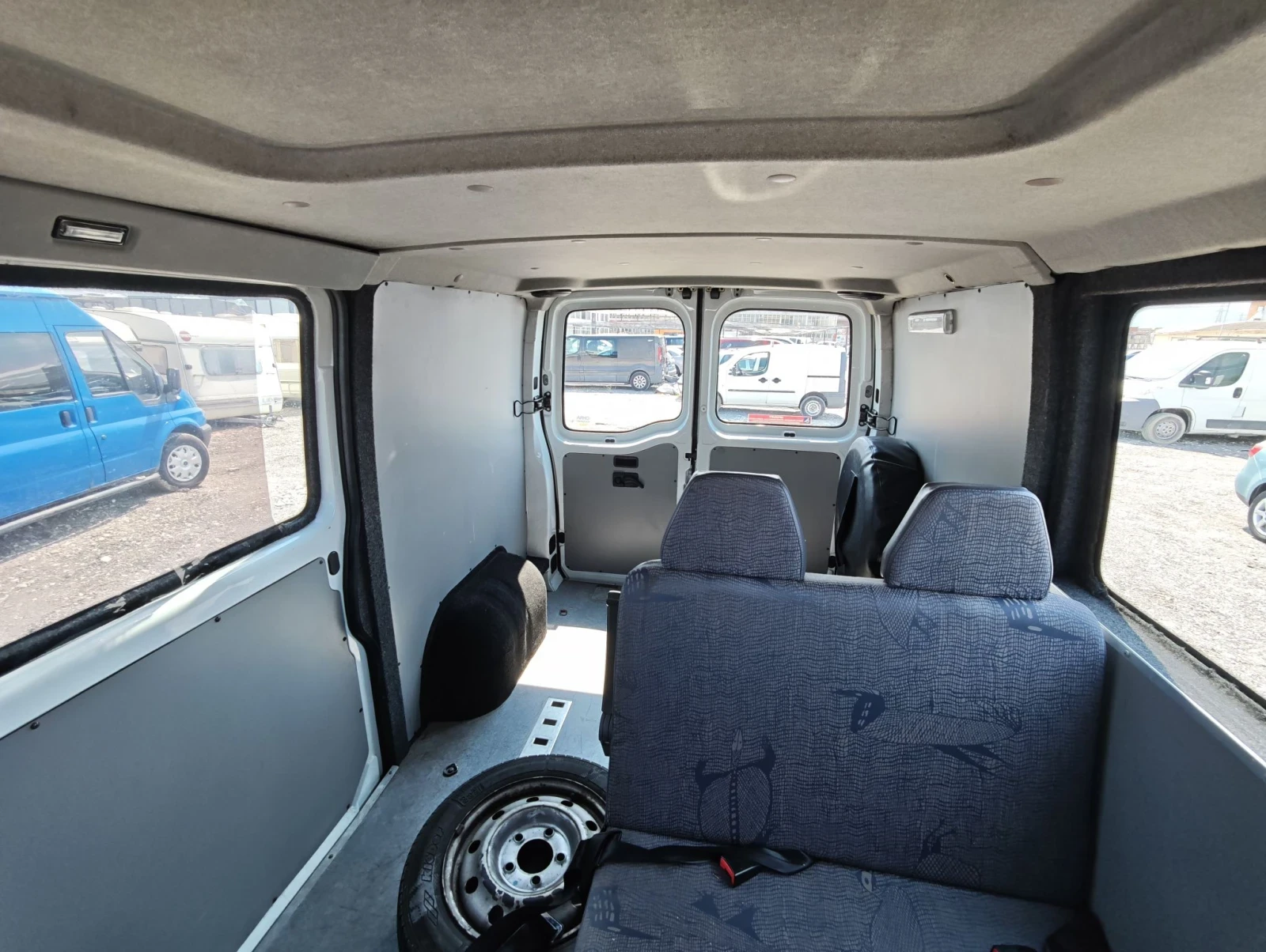 Renault Master, снимка 12 - Бусове и автобуси - 55595826