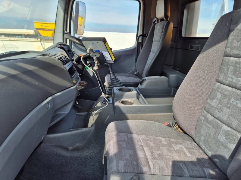 Mercedes-Benz 1824 Снегорин, снимка 9 - Камиони - 52046601