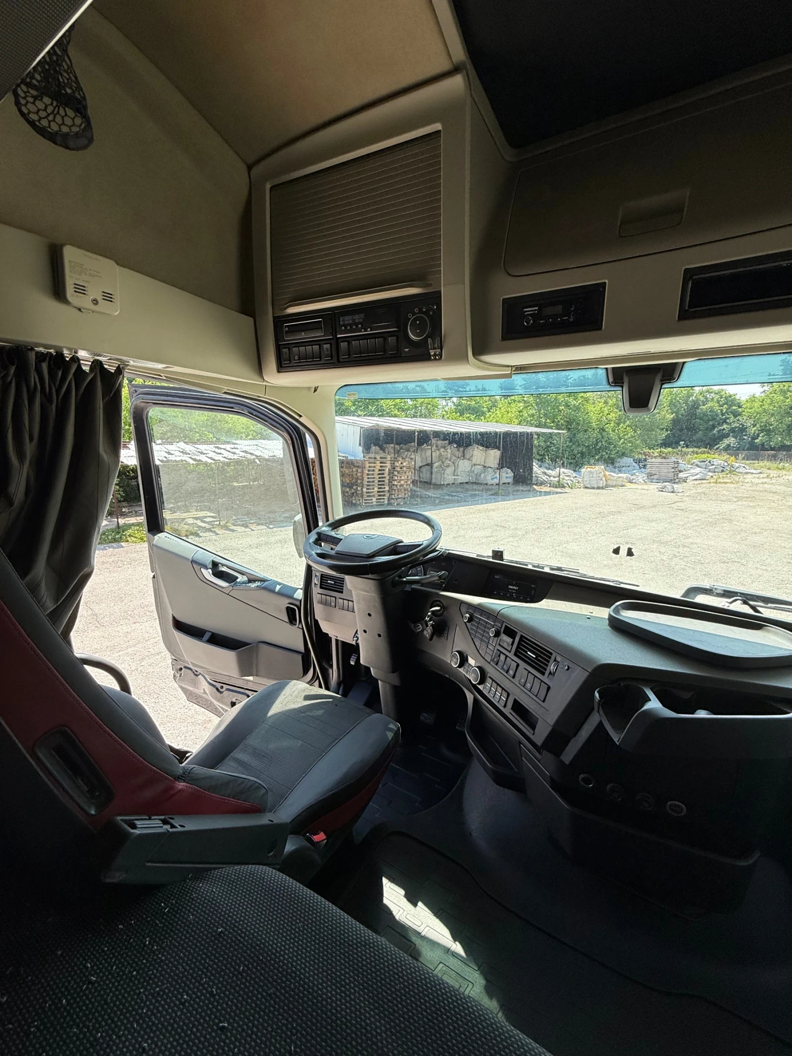 Volvo Fh 12 Mega - изображение 7