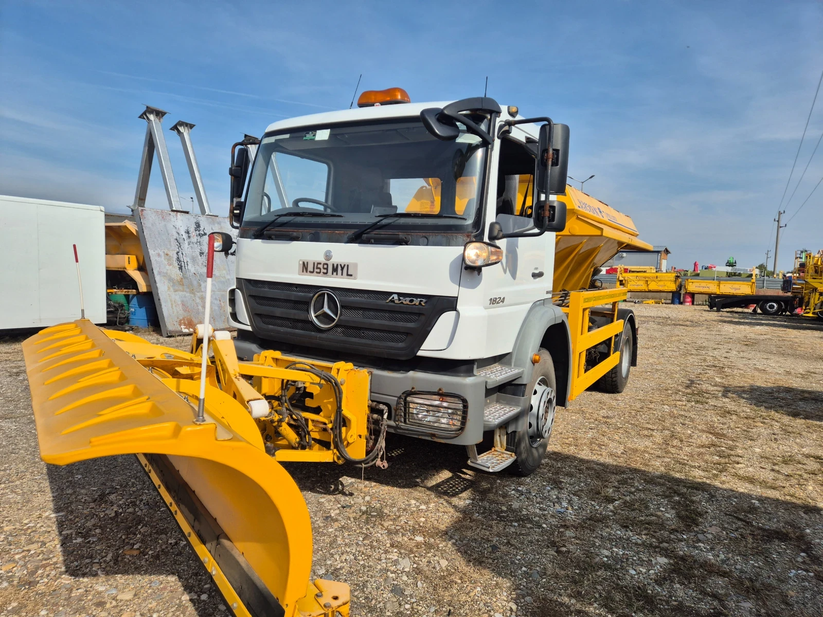 Mercedes-Benz 1824  | Mobile.bg   1