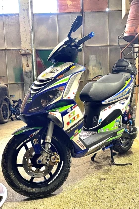 ������ Piaggio Nrg