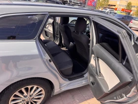 Toyota Avensis, снимка 13