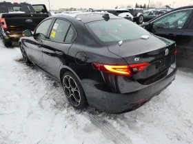 Alfa Romeo Giulia * * CARFAX * * АВТО КРЕДИТ * * , снимка 4