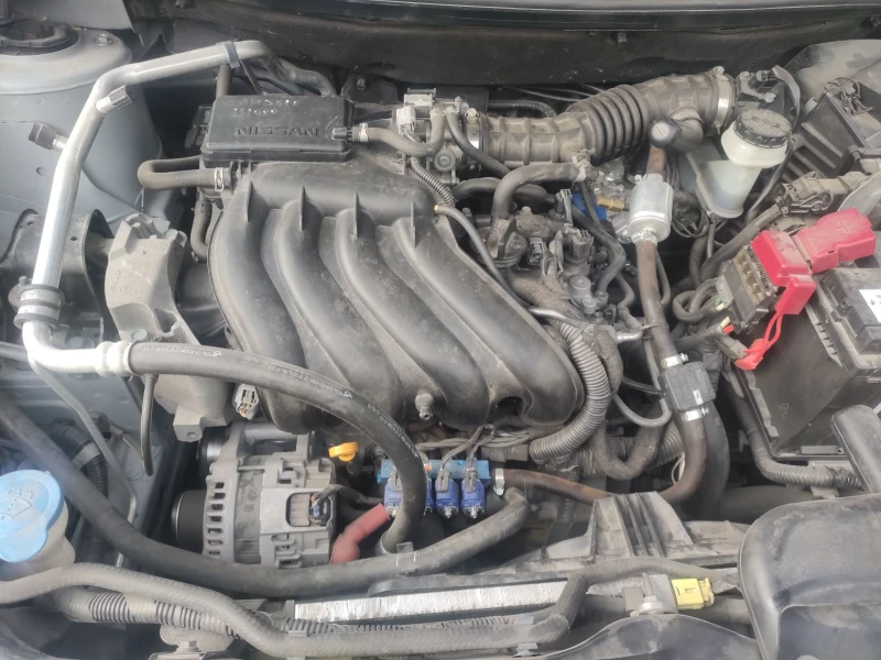 Nissan Qashqai 1.6газ вс платено, снимка 10 - Автомобили и джипове - 47844254