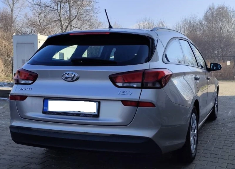 Hyundai I30 Wagon, снимка 6 - Автомобили и джипове - 48879030