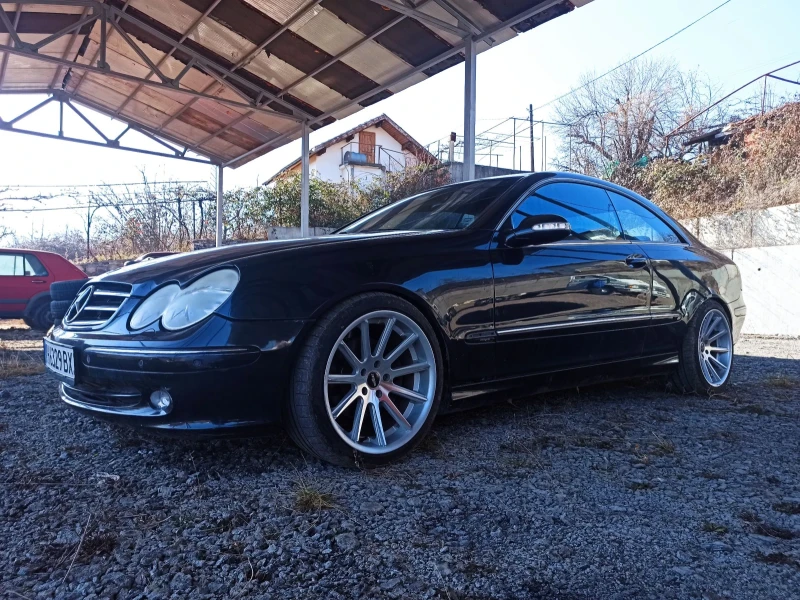 Mercedes-Benz CLK 270 CDI Avantgarde , снимка 1 - Автомобили и джипове - 49226316