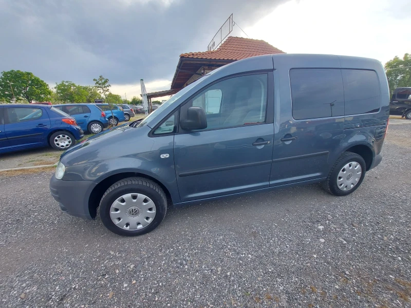 VW Caddy 1.6, снимка 4 - Автомобили и джипове - 50621519