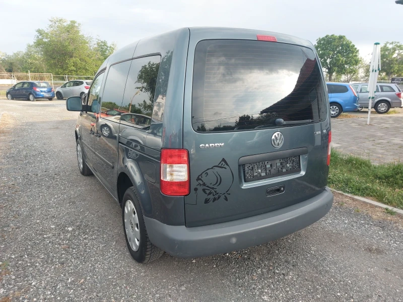 VW Caddy 1.6, снимка 5 - Автомобили и джипове - 50621519