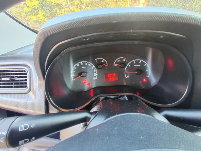 Opel Combo MAXI Регистриран , снимка 16 - Автомобили и джипове - 51683030