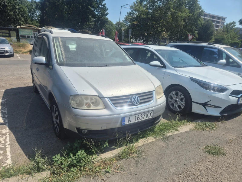 VW Touran Touran, снимка 2 - Автомобили и джипове - 52516105