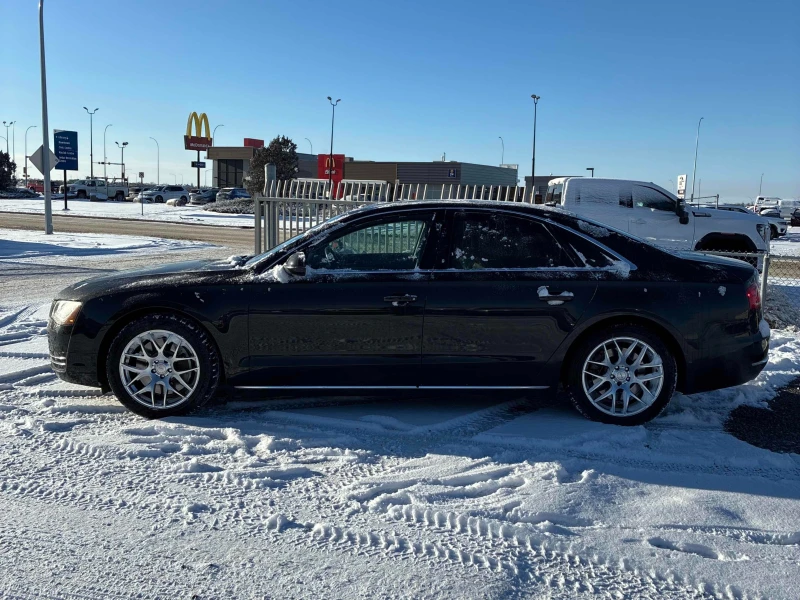 Audi A8 * * CARFAX * * АВТО КРЕДИТ * * , снимка 3 - Автомобили и джипове - 52588058