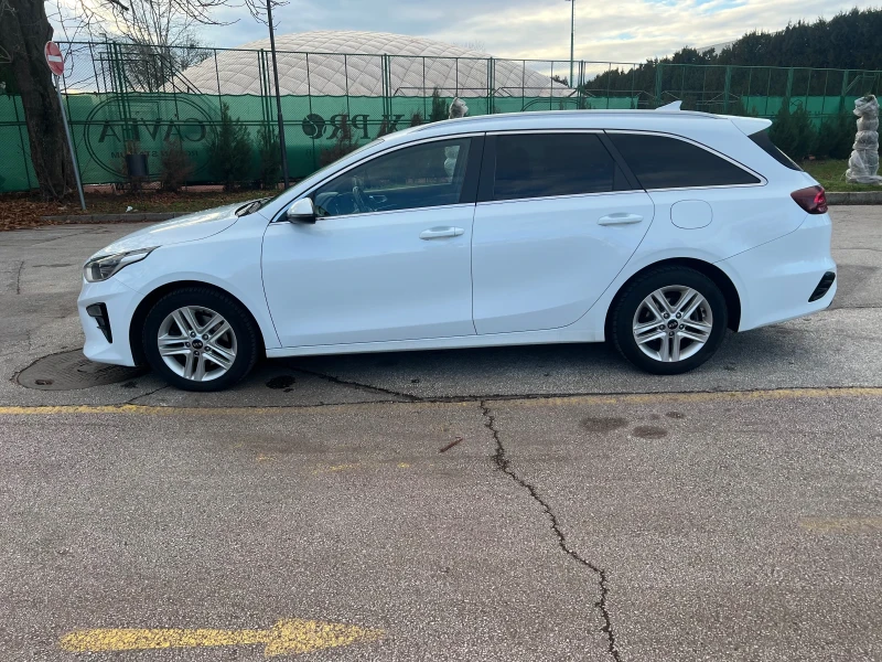 Kia Ceed, снимка 3 - Автомобили и джипове - 53100013