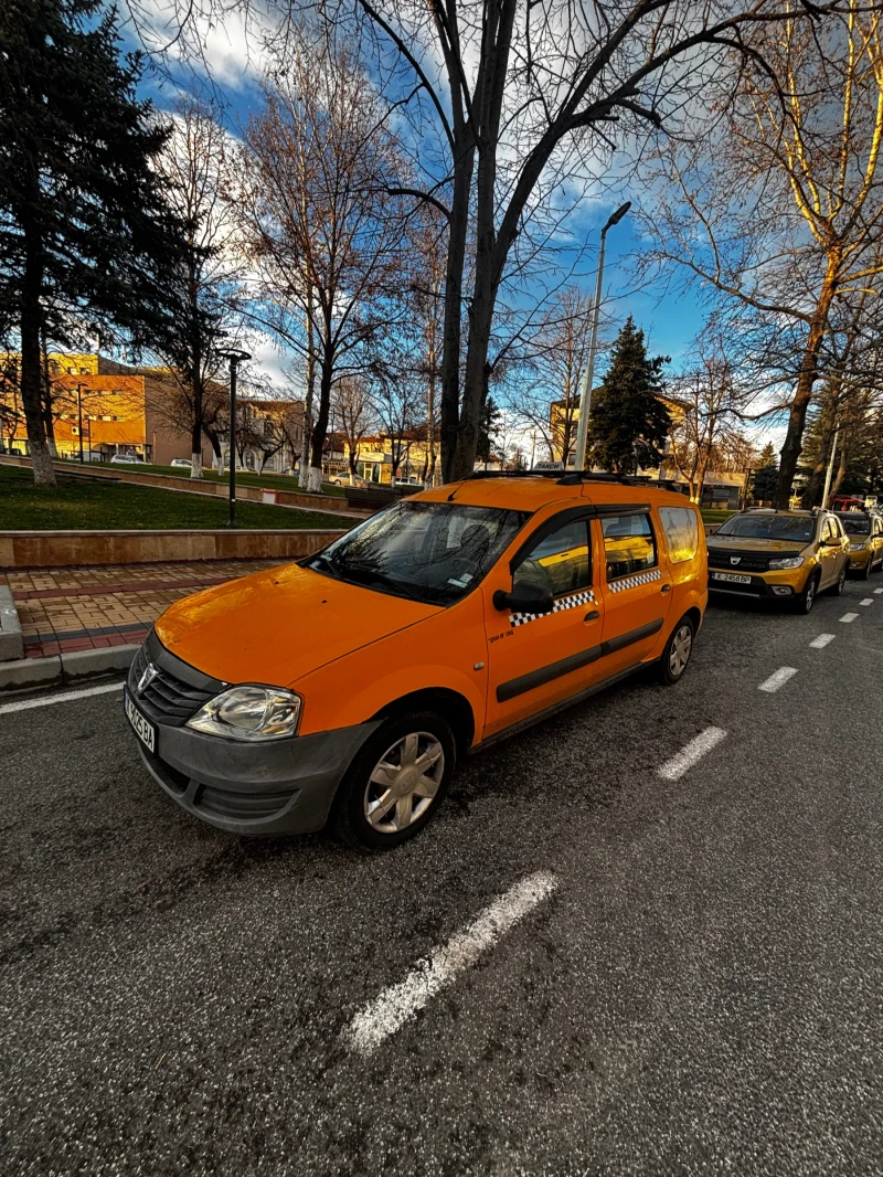 Dacia Logan, снимка 9 - Автомобили и джипове - 53121427