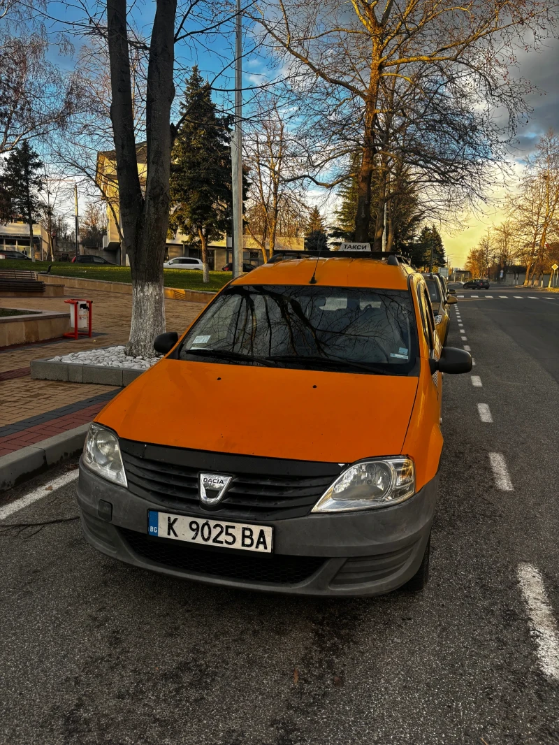 Dacia Logan, снимка 10 - Автомобили и джипове - 53121427