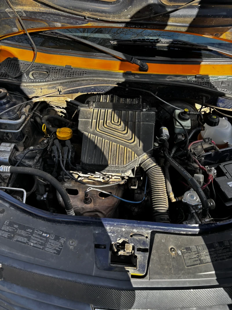 Dacia Logan, снимка 4 - Автомобили и джипове - 53121427