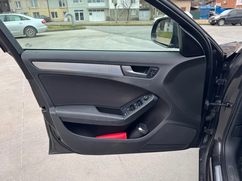 Audi A4 2.0 TDI 143 , снимка 12 - Автомобили и джипове - 53306660