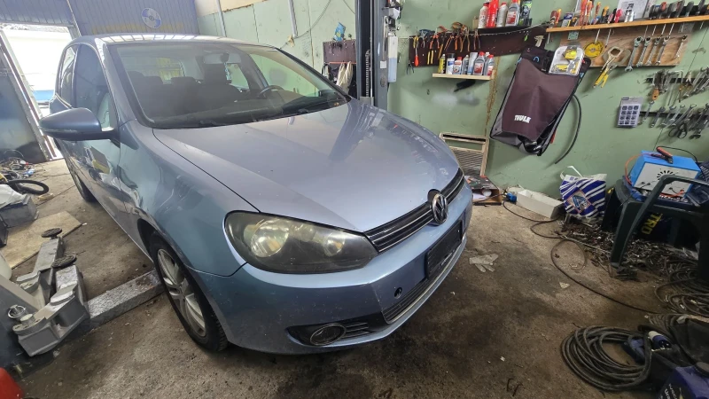 VW Golf 1.4tfsi кожа автомат 5 вр, снимка 2 - Автомобили и джипове - 53328076