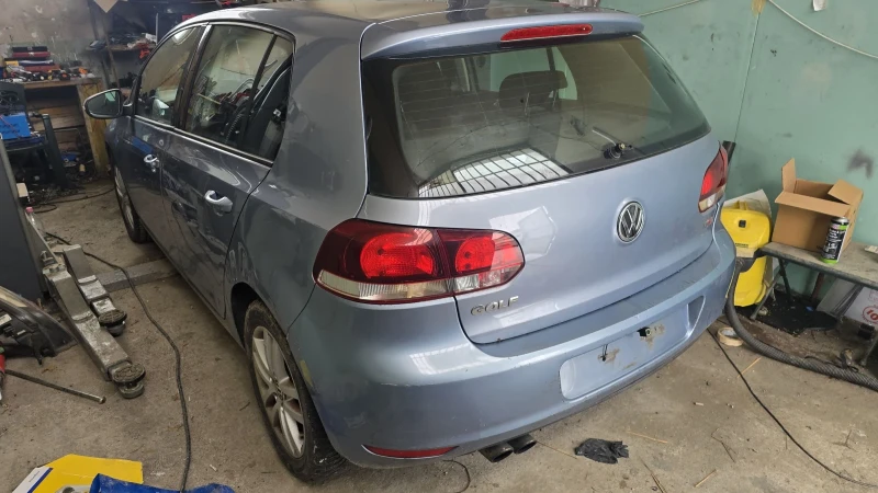 VW Golf 1.4tfsi кожа автомат 5 вр, снимка 7 - Автомобили и джипове - 53328076