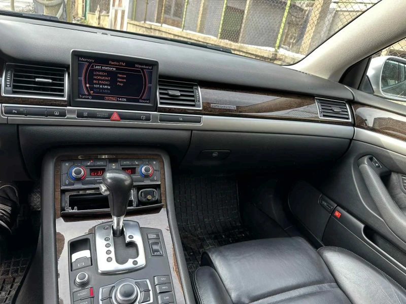Audi A8 4.2fsi, снимка 10 - Автомобили и джипове - 53370792