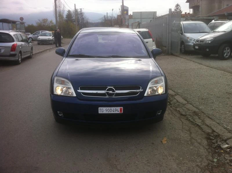 Opel Vectra 2.2i Швейцария, снимка 1 - Автомобили и джипове - 43393906