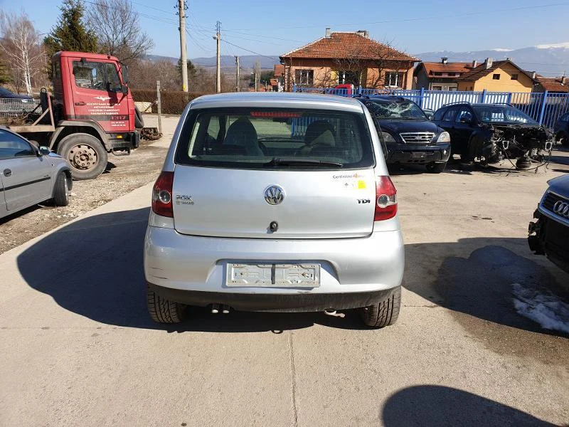 VW Fox 1.4 tdi 70к.с  - изображение 5