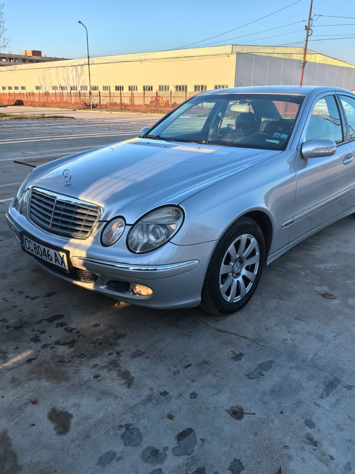 Mercedes-Benz E 220, снимка 1