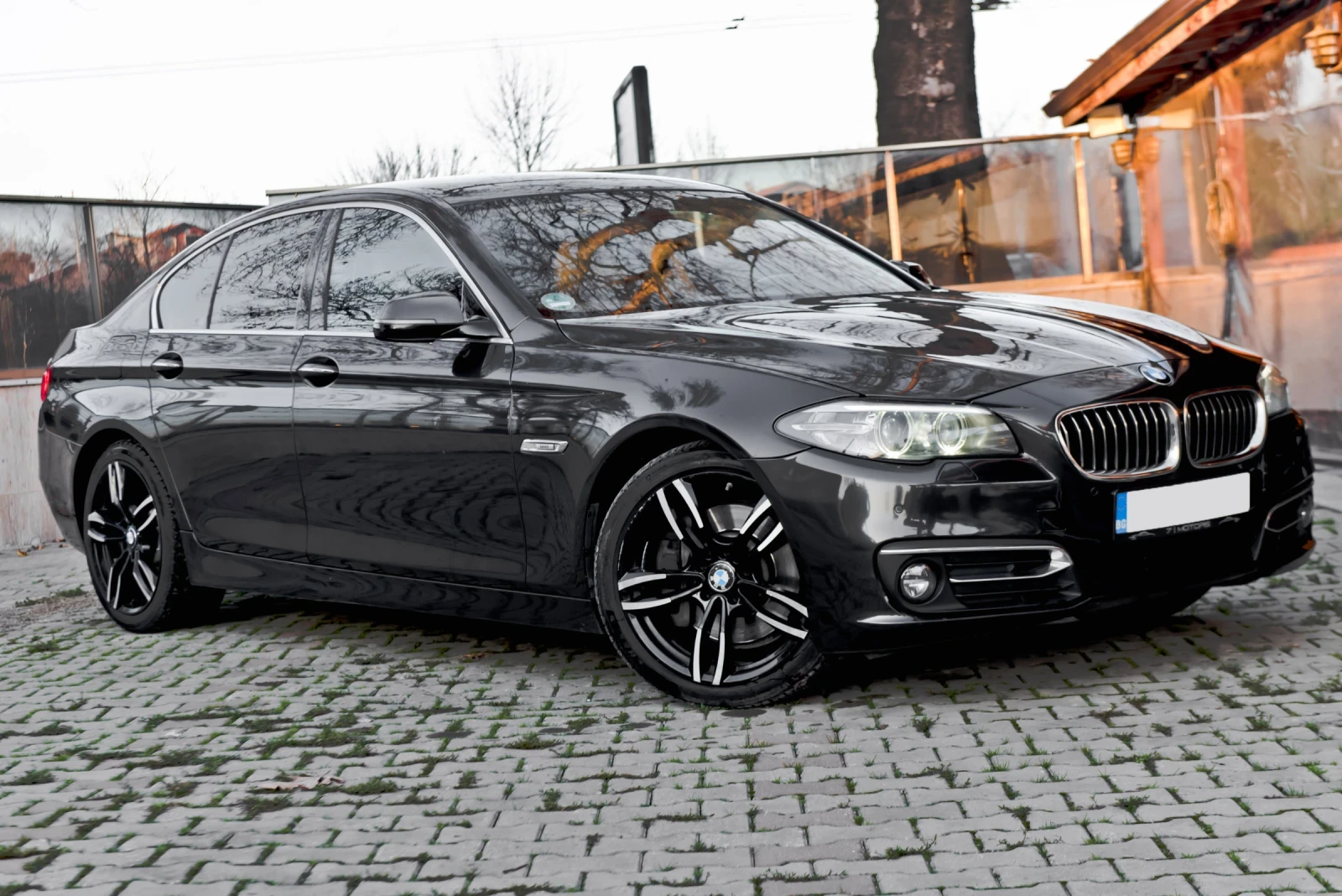BMW 530 d/HUD/LANE-ASSIST/LUXURY-LINE, снимка 1