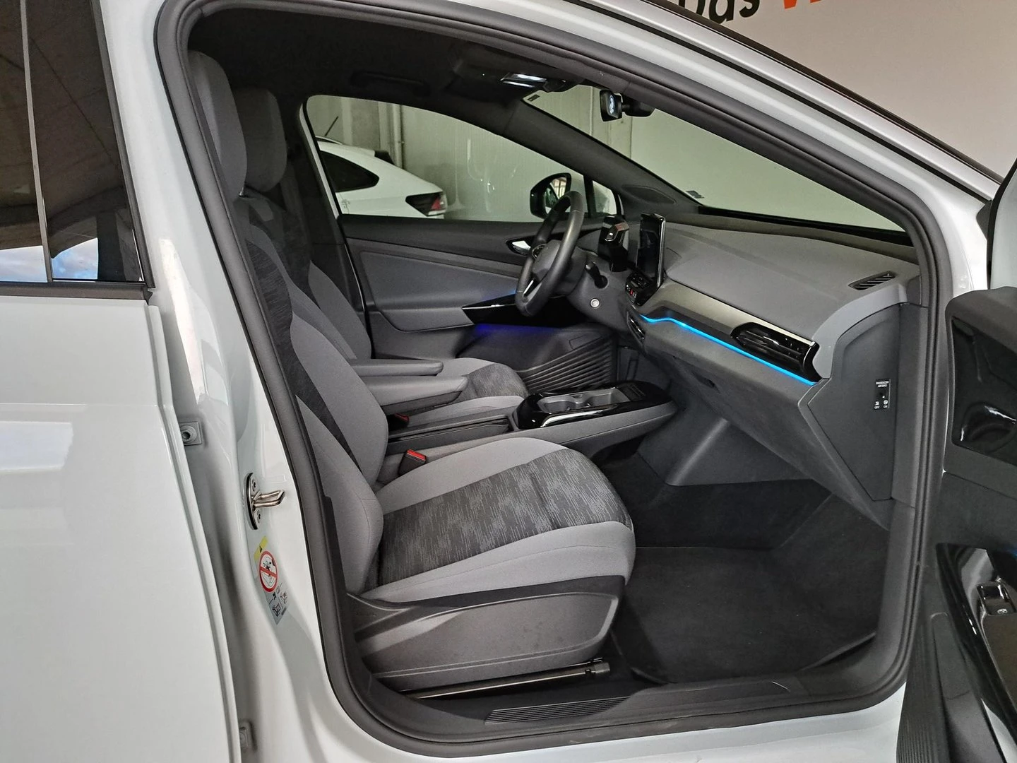 VW ID.4 ProP RWD 77 kWh, 150/204../1- | Mobile.bg   13